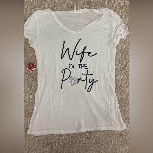 Wife of the party T-shirt - Picture 1 of 1